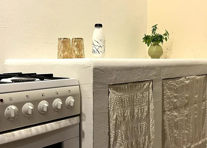 Willa Archontiko Papadopoulou *